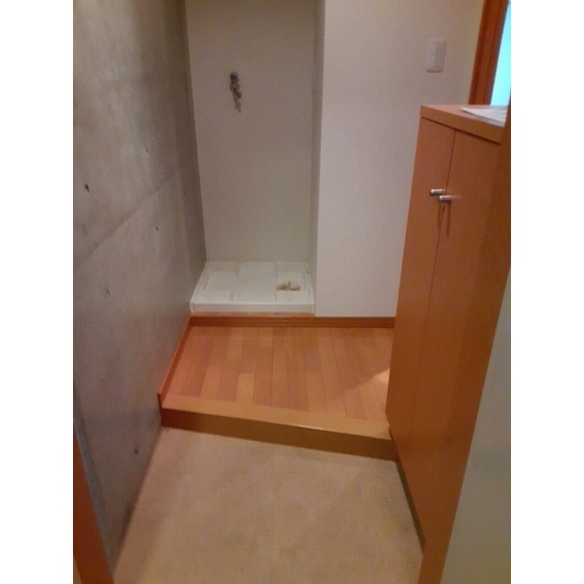 ルピナス　ヤマジ 玄関