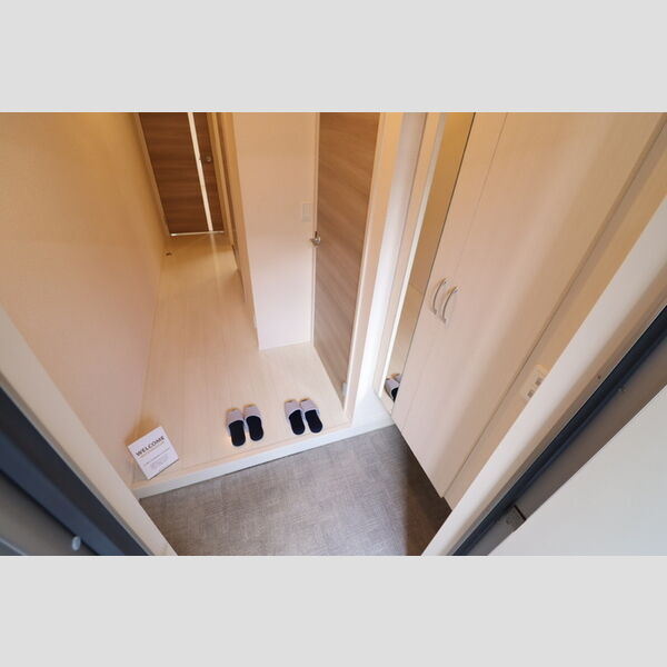 第8グリーンハイツ 玄関