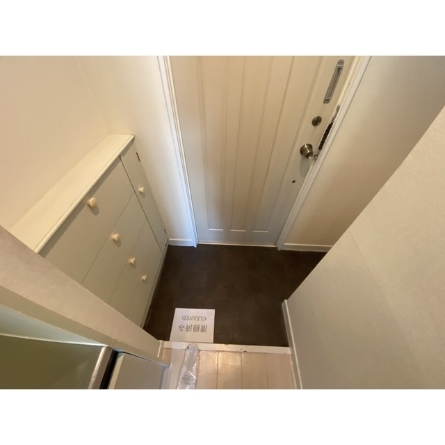 シャトーロマネ 玄関