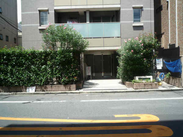 日神デュオステージ小石川505号室 エントランス