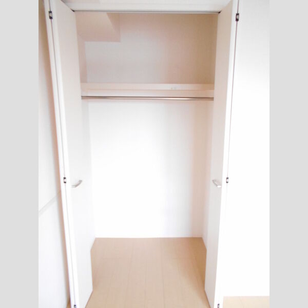 アミカ クローゼット