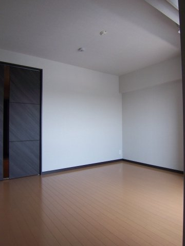 グラントゥルース王子404号室 リビング