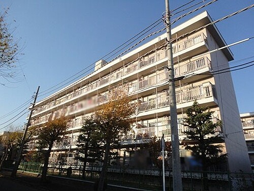 有馬南住宅１号棟 建物外観