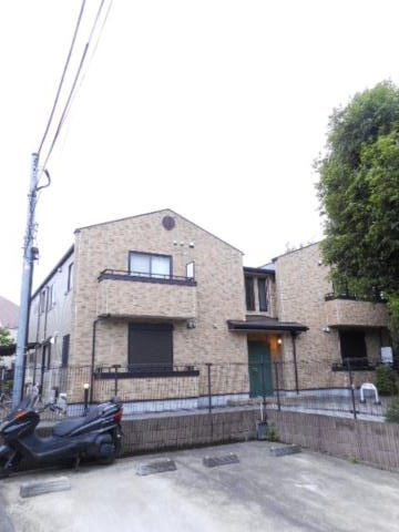 メイプル・ガーデン0105号室 駐車場