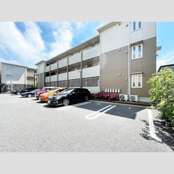 本郷の杜 ソグレ101号室 駐車場