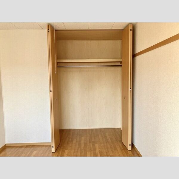 グリーンヒルズ　H棟 収納