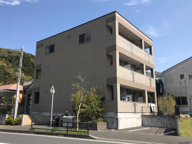 リフレイズ葉山 外観写真（昼）