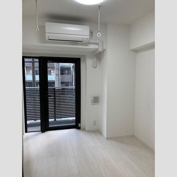 S-RESIDENCE横濱阪東橋503号室 null