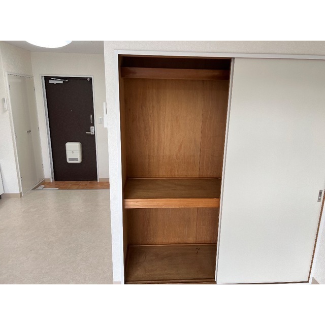 セラーズ二宮 内観