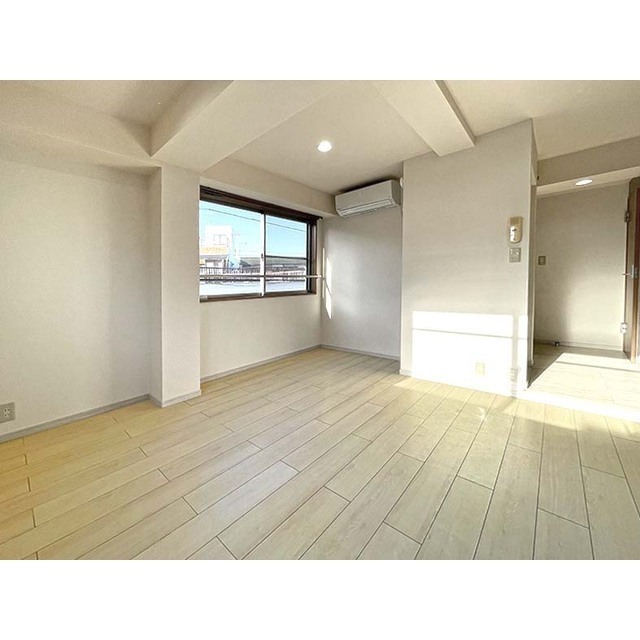 SYOU-HOUSE301号室 角部屋二面採光！