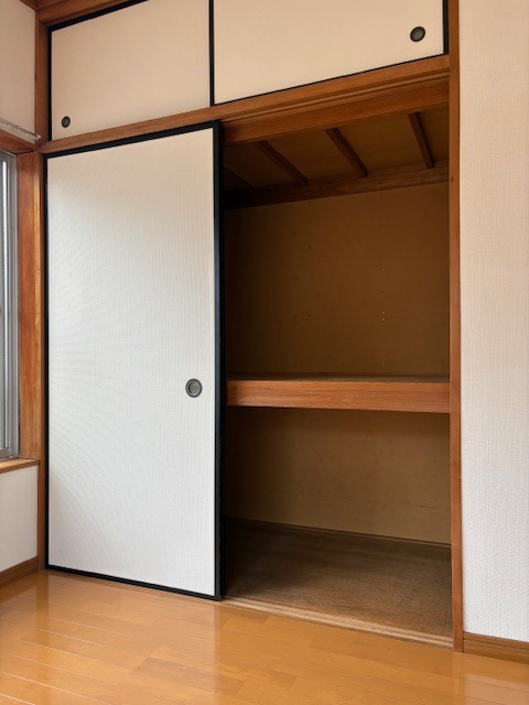 コーポメグミ 収納