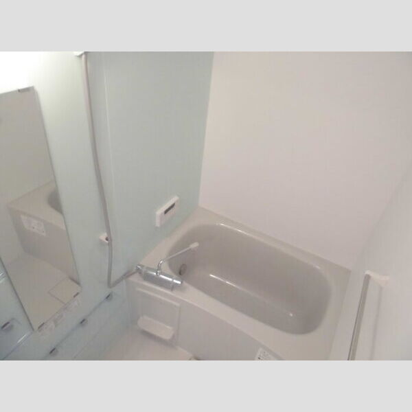 ヴィラ登戸町 浴室