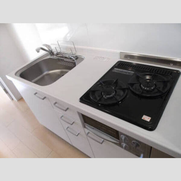 アルコバレーノ202号室 2口コンログリル付キッチン