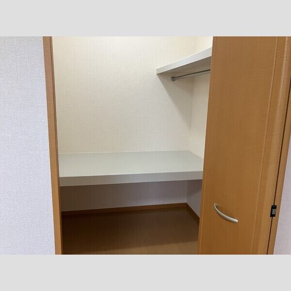 ルミエールC 収納