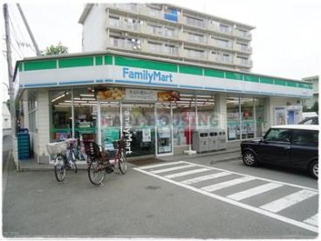 ヒルサイドテラス ファミリーマート立川富士見町店