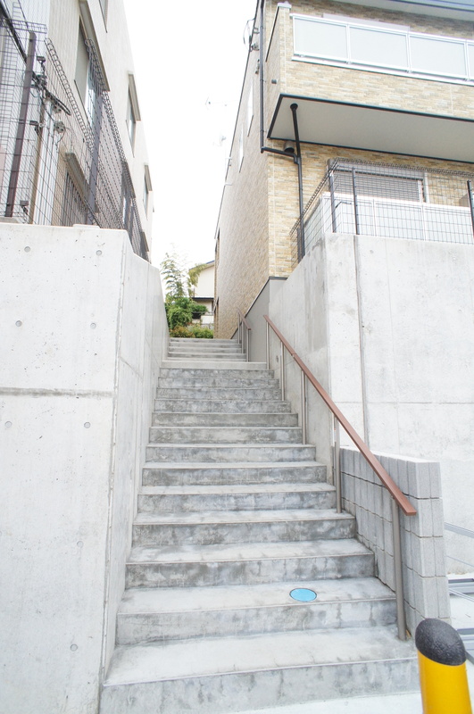 Casa felice さちが丘1階 エントランス