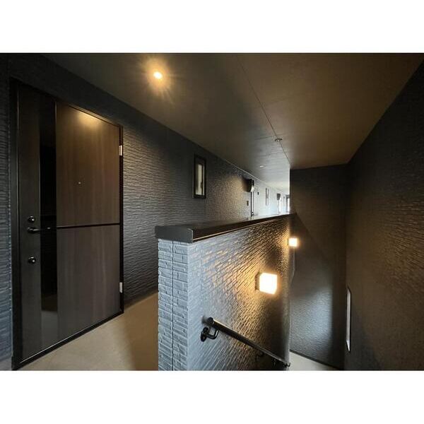 Sunset・River　N エントランス