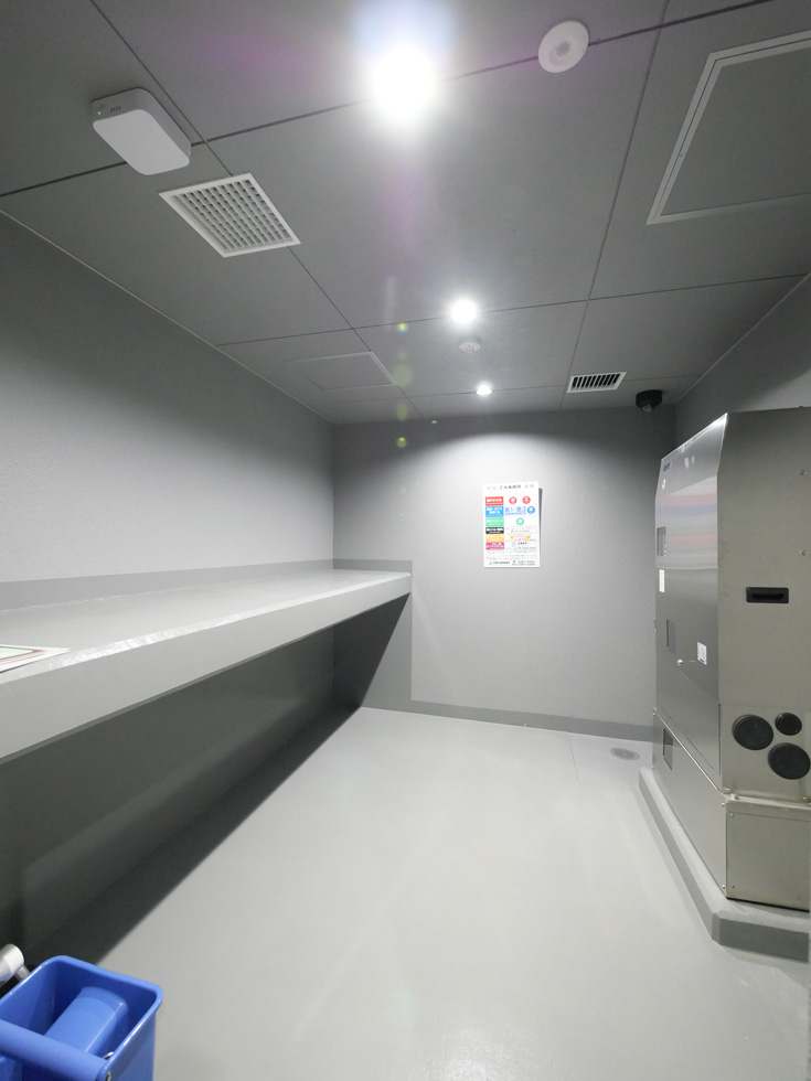 PREMIUM CUBE 中野新橋 DEUX1階 外観