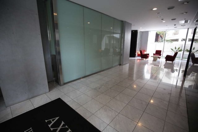 アクシア池袋 エントランス