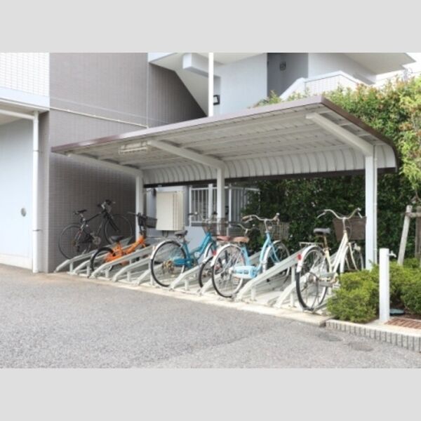 アーバニタ303号室 駐輪場