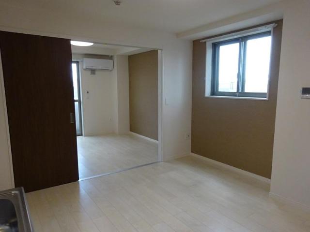 ハイツ・エトランゼ 室内