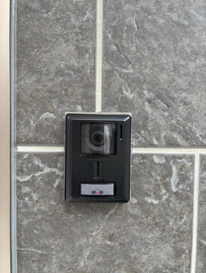 ルヴアン梅田戸建て カメラ付きインターフォン