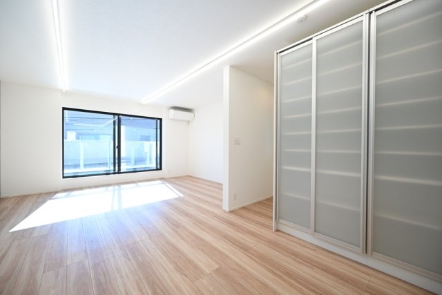 大田区南千束３丁目戸建　３号棟 リビング