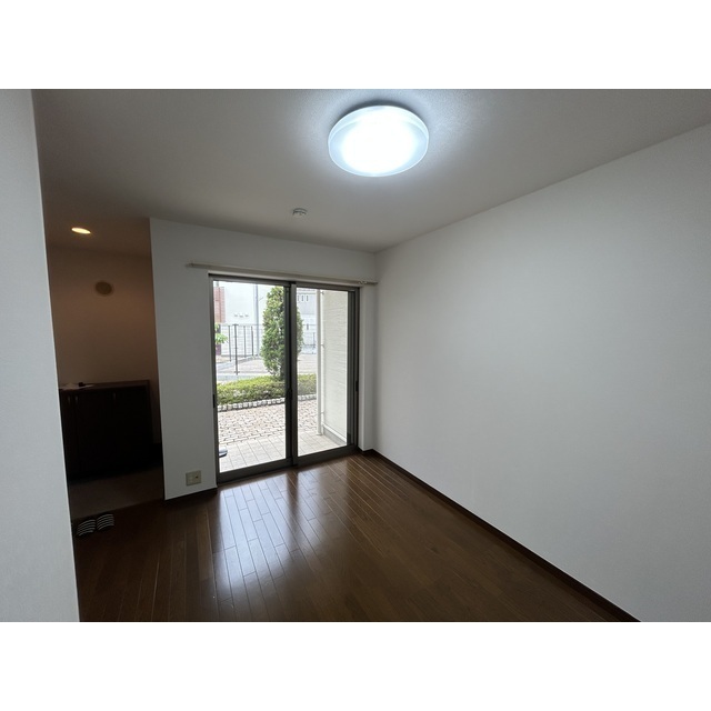 アンジュエールA リビング