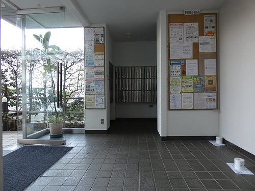 コスモ大和スターアベニューサードウイング7階 ロビー　※2026年3月の写真