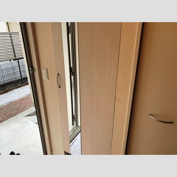 ルミエール梅園 玄関