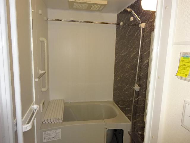 エスペランサ303号室 バス