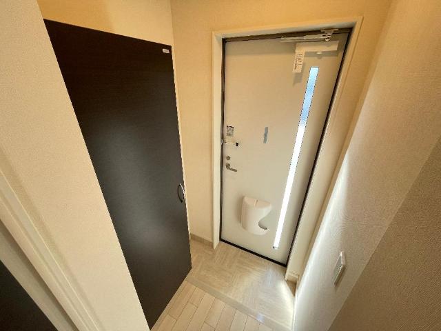 エスペランサ103号室 玄関