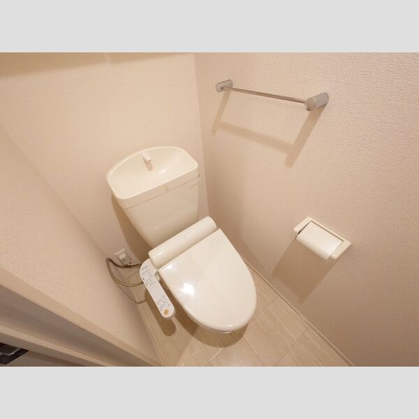 グランボヌールKE　E棟 温水洗浄暖房便座