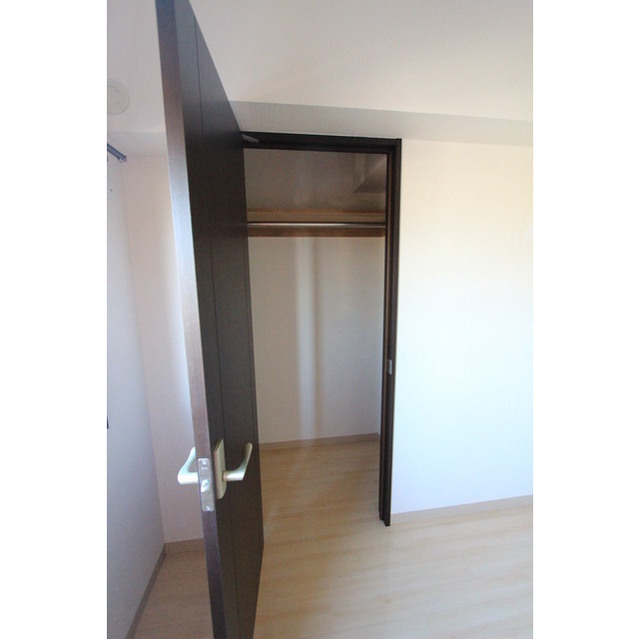 ラルジュテール 内観