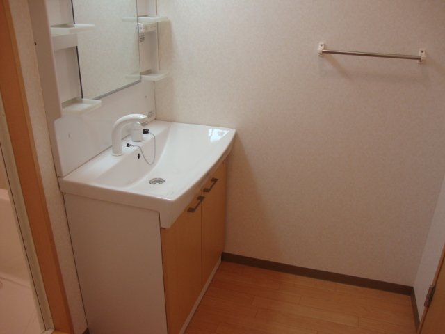 ラビエール鎌倉 洗面