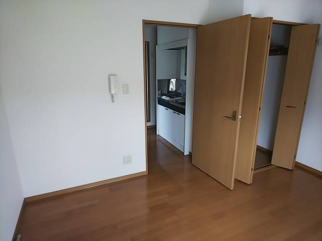 アストラコスモ新百合ヶ丘 リビング