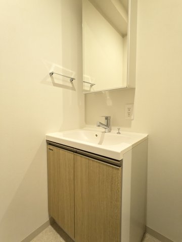 ジェイアール稲毛駅前レジデンス0206号室 洗面