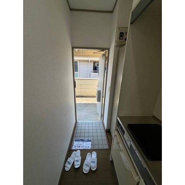 ハイムまことC棟 玄関
