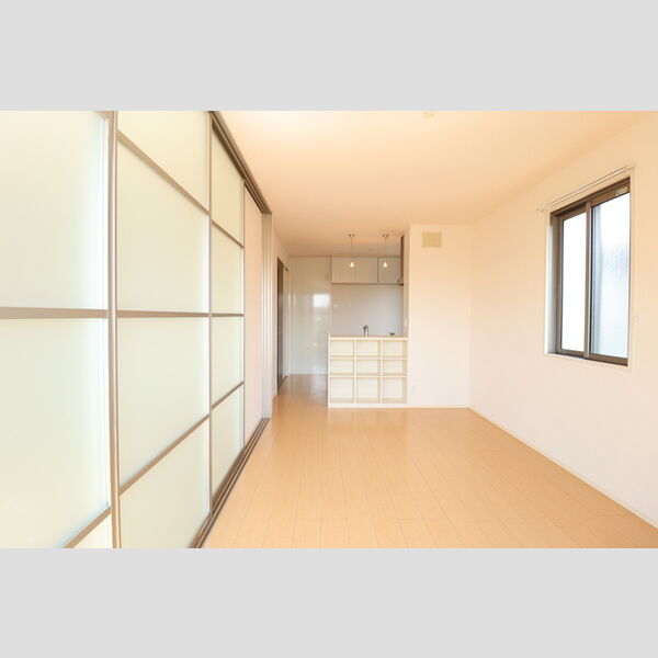 クリスパール リビング