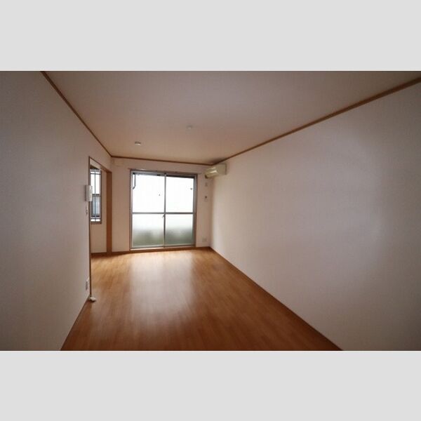 セピアコート　A LDK15帖