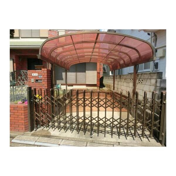 柏市酒井根3丁目貸家 駐車場