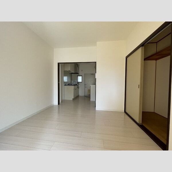 サンベルテ菅沼　Ⅱ LDK