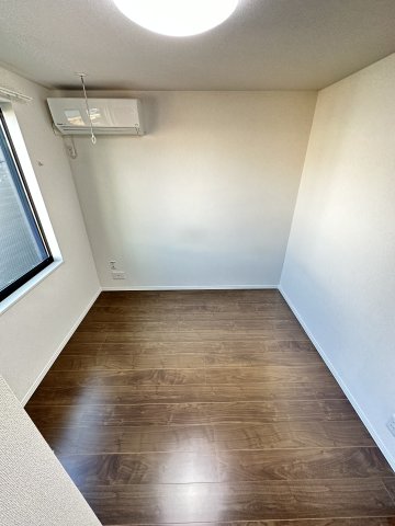 ベイルーム西横濱Ⅱ201号室 寝室