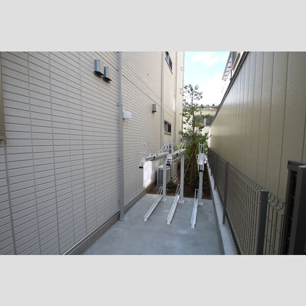 グラナーデ南花畑203号室 周辺