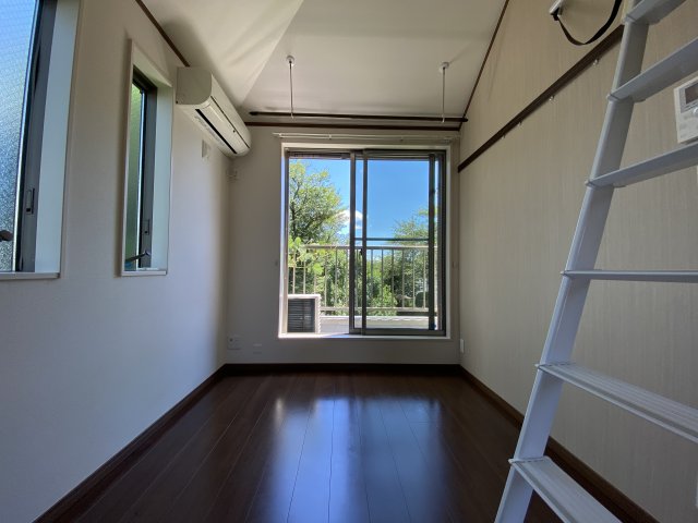 フォレストパーク上星川Ⅰ リビング