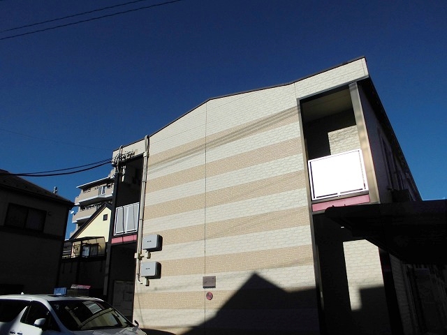 レオパレスエミネンスの外観画像