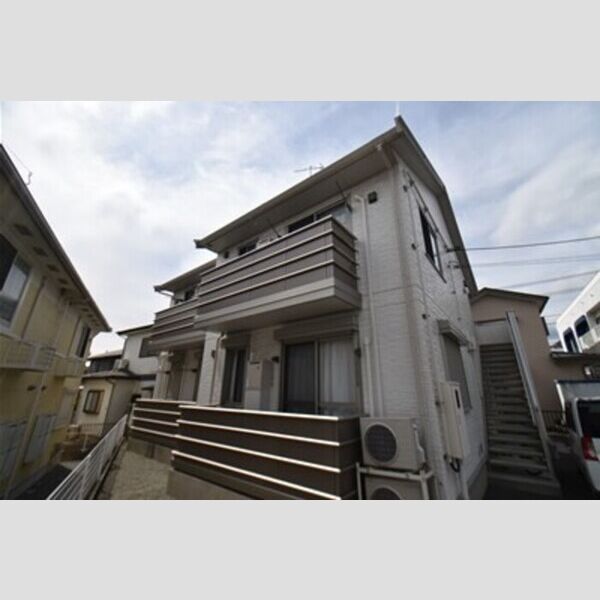 フェリシテ102号室 建物外観