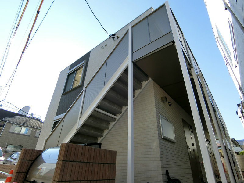 リブリ・ラルーチェ エントランス