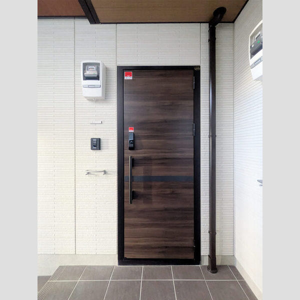 コルトレイク101号室 玄関