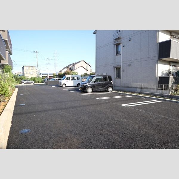 Stone village 駐車場